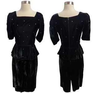Vintage 80’s Velvet Peplum Little Black Dress With Rhinestone Details Size 7/8
